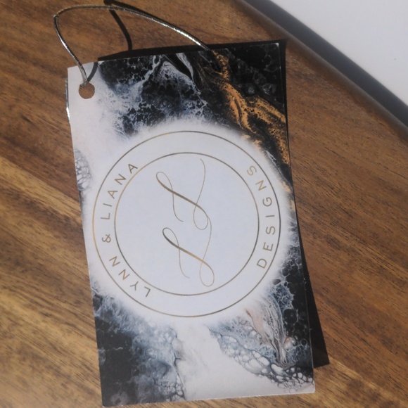 Lynn & Liana acacia Surfboard beach Charcuterie hostess Boards - Picture 9 of 11